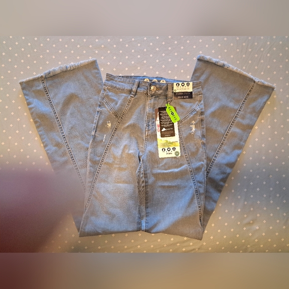 REWASH JEANS distressed BRAND NEW back seam ULTRA STRETCH high rise BOOT/FLARE - Picture 9 of 9